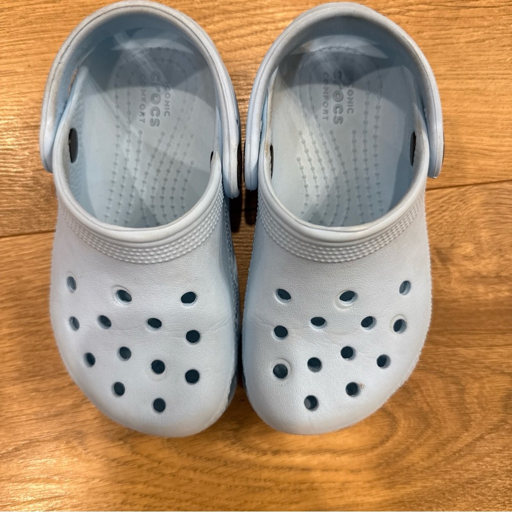 Crocs Toddler Light Blue Clogs Size 8 C - Picture 4 of 7
